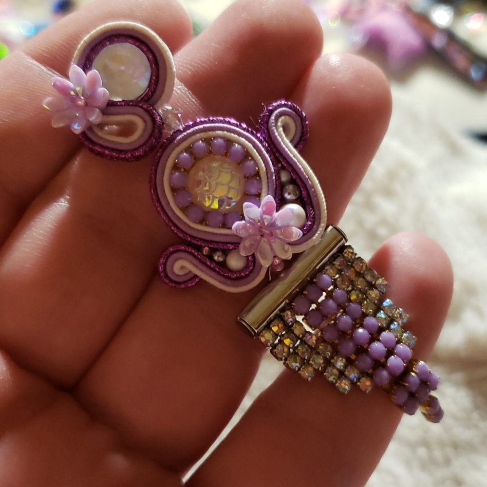 Customized Shoutache Jewelry